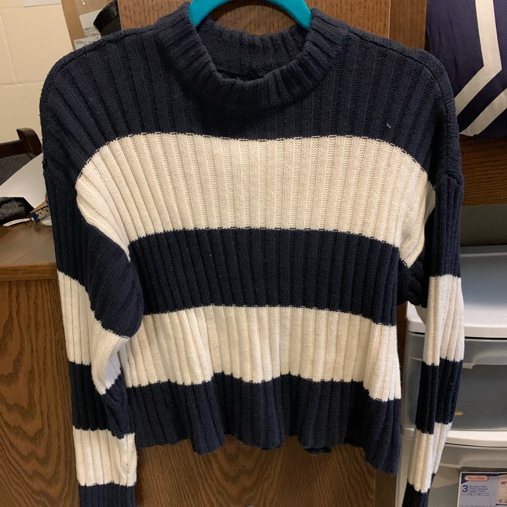 American Eagle Rugby Stripe Rib Pullover - Picture 5 of 5
